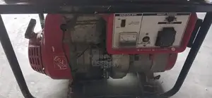 Low Usage Generator in Excellent Condition
