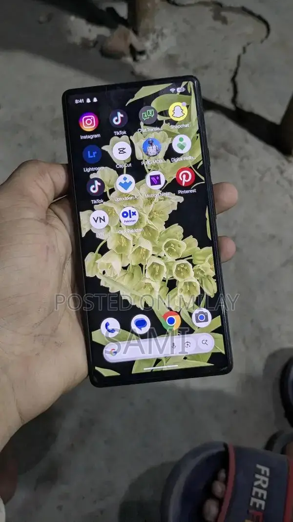 Pixel 6 Android Smartphone - Excellent Condition, 8GB RAM