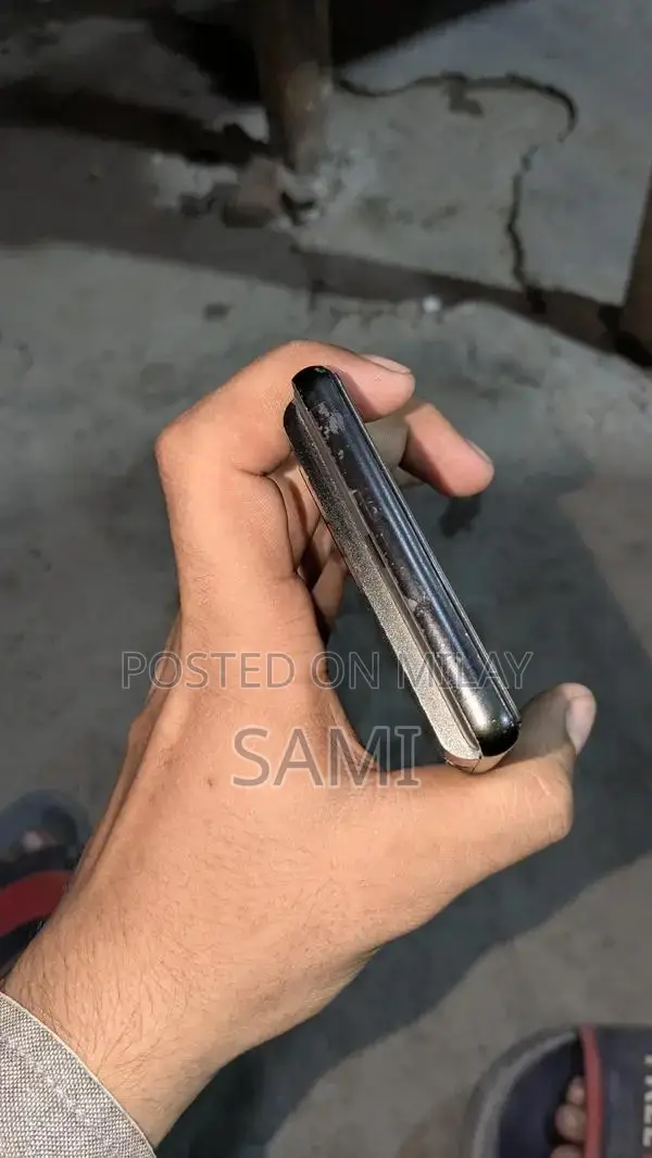 Pixel 6 Android Smartphone - Excellent Condition, 8GB RAM