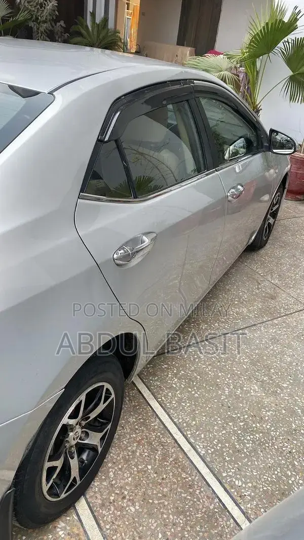Toyota Corolla GLI 2017 Sedan with New Lights and Zero Mileage Tyres