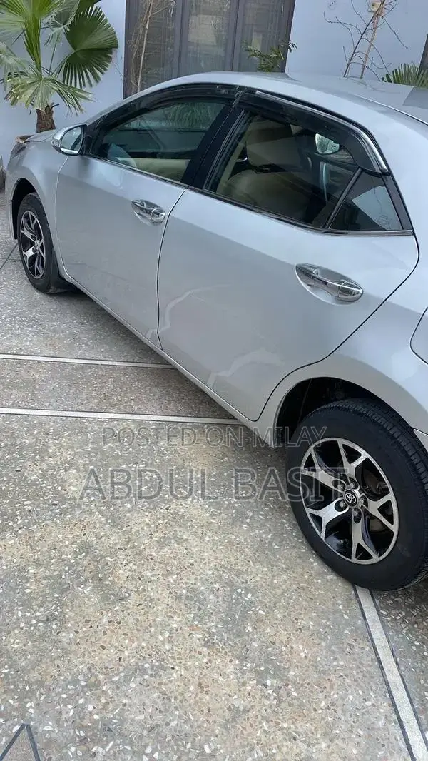 Toyota Corolla GLI 2017 Sedan with New Lights and Zero Mileage Tyres
