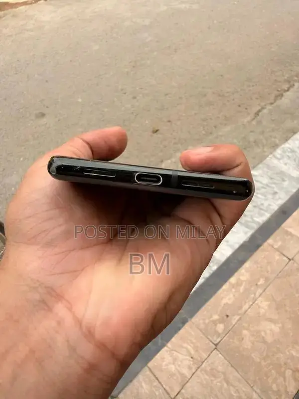 Google Pixel 6 Pro Smartphone 8GB RAM 128GB Storage