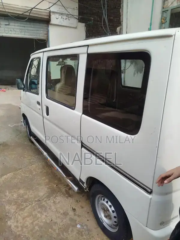 Hijat 2013-2019 SUV with LED Lights and New Tires