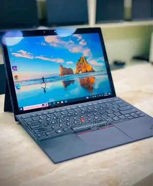 Photo - Lenovo X1 Convertible 2-in-1 Laptop Core i5 8th Gen