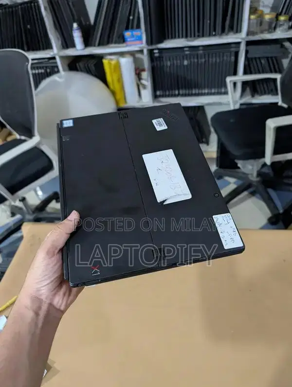 Lenovo X1 Convertible 2-in-1 Laptop Core i5 8th Gen