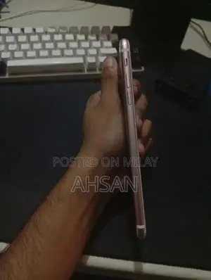 Apple iPhone 7 Plus 128GB Smartphone with Fingerprint Sensor