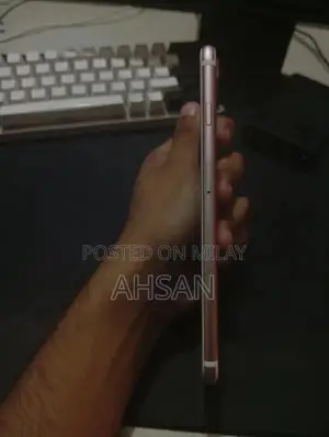 Apple iPhone 7 Plus 128GB Smartphone with Fingerprint Sensor