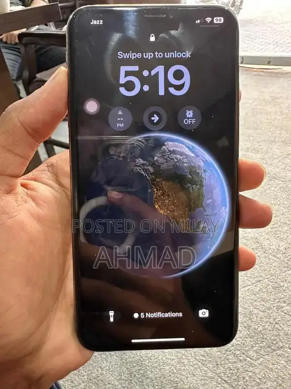 Apple iPhone XS Max 256GB Pristine Condition Unlocked Smartphone