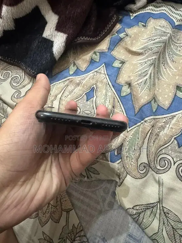 Apple iPhone SE PTA Approved Smartphone