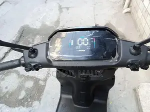 Photo - Evee Gen Z Electric Scooter 2025 - 60 km/h, 80 km Range