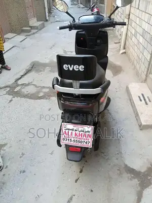 Evee Gen Z Electric Scooter 2025 - 60 km/h, 80 km Range