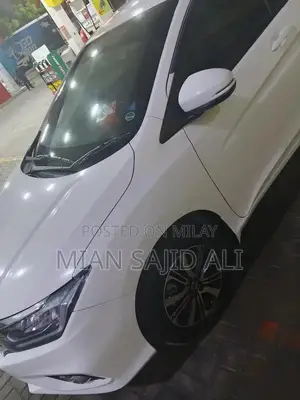 Photo - Honda City 1.2 Compact Sedan with Manual Transmission