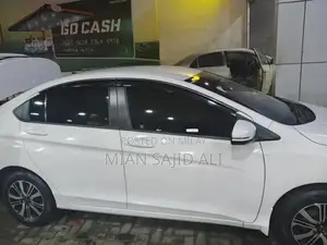 Honda City 1.2 Compact Sedan with Manual Transmission