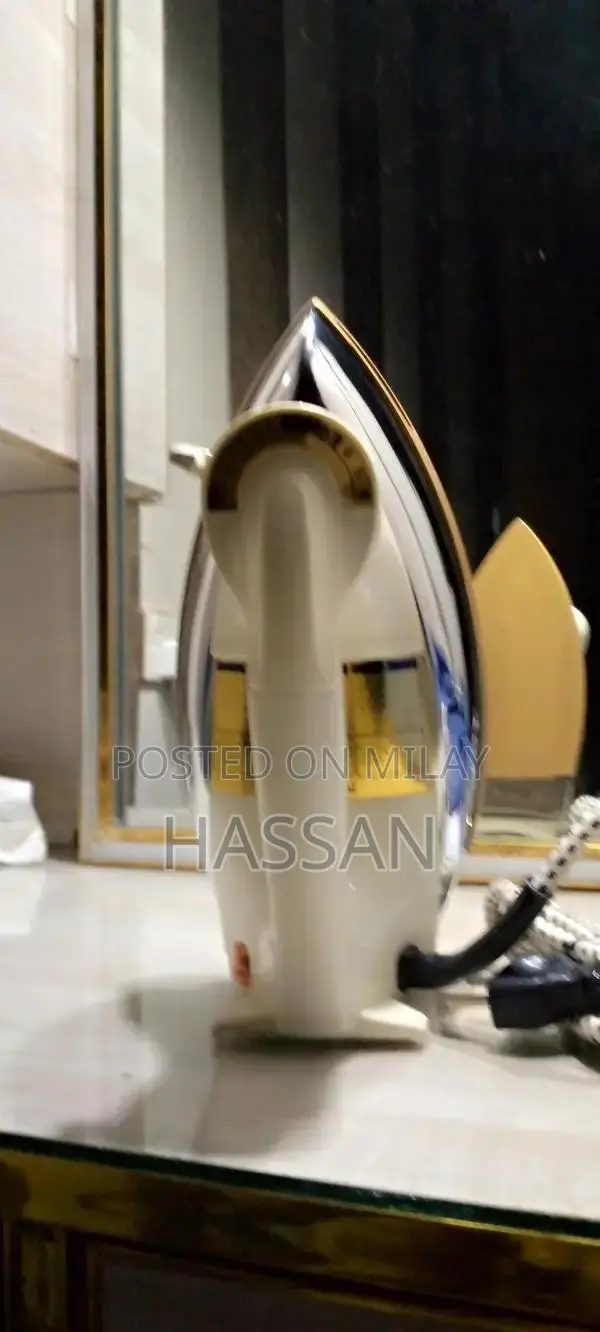 Modern Humidifier with Multiple Advanced Features