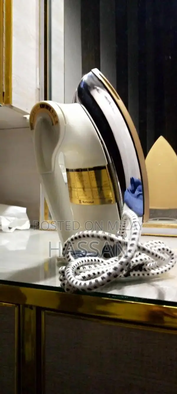 Modern Humidifier with Multiple Advanced Features