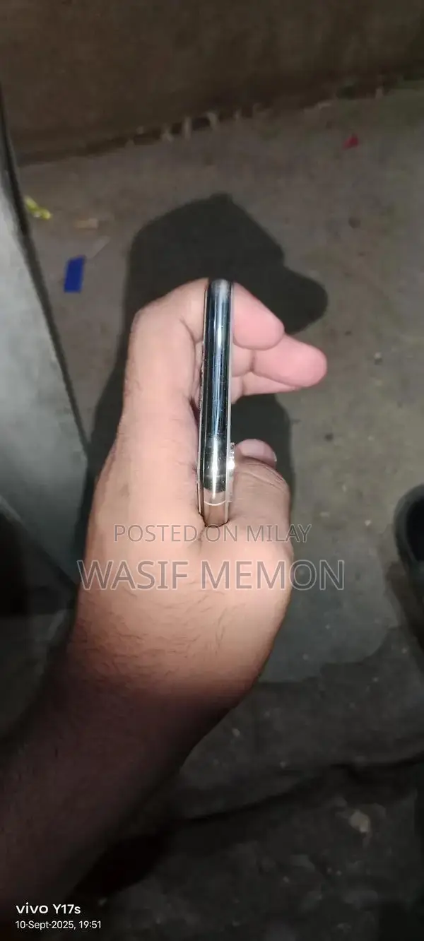 iPhone X 64GB PTA Approved Smartphone