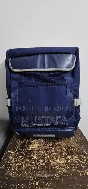 New Balance Imported Laptop Bag with Foam Padding and Spacious Compart