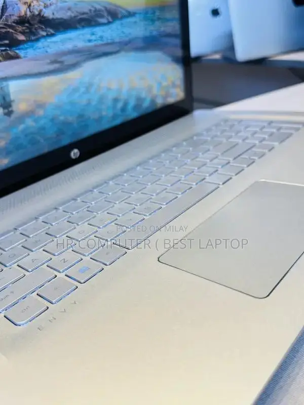 HP ENVY 17 Laptop Core i7 16GB 512GB NVME GTX Graphics