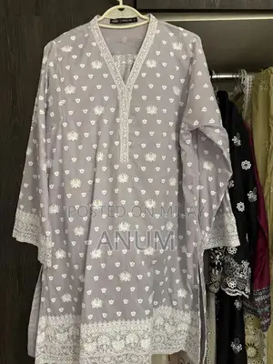 3-Piece Signature Lawn Suit Set - Preloved in Excellent Condition