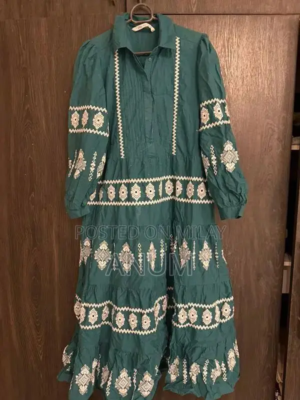 3-Piece Signature Lawn Suit Set - Preloved in Excellent Condition