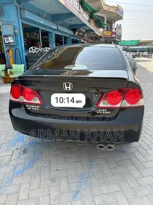 Honda Civic Oriel Sedan with Sunroof - 2008 Model