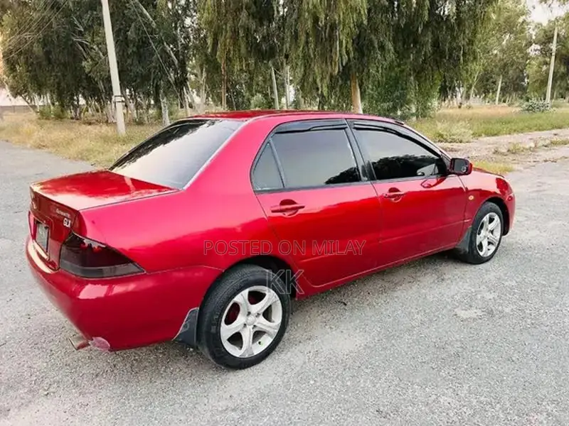 Mitsubishi Lancer GLX 1.3 Automatic Sedan