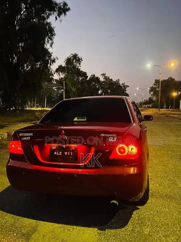 Mitsubishi Lancer GLX 1.3 Automatic Sedan