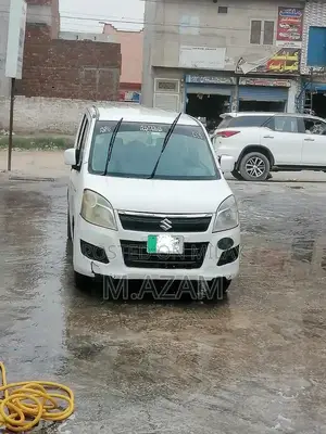 Wagner VXL Performance Sedan Mid-Size Vehicle