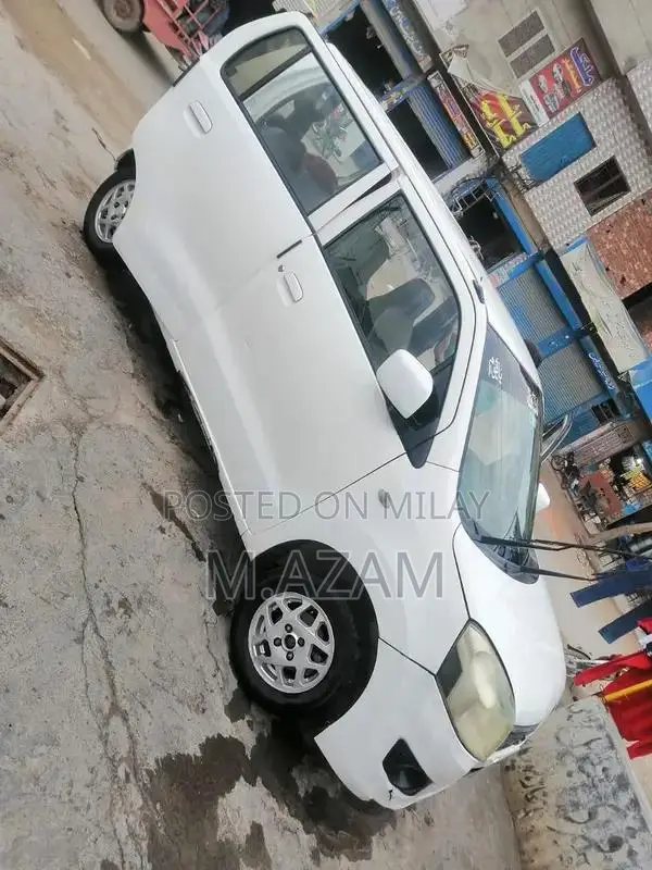 Wagner VXL Performance Sedan Mid-Size Vehicle