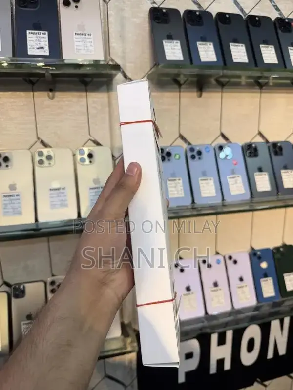 Apple Watch Series 8 45mm Cellular Smartwatch - Midnight Color