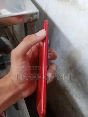 iPhone 8 Plus Smartphone with Screen and Battery Issues