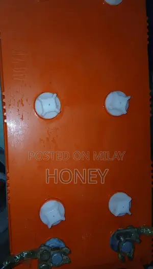 Osaka Battery Pro 220 Power Supply Unit