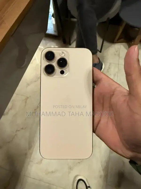 Apple iPhone Pro Max 256GB Desert Titanium Edition