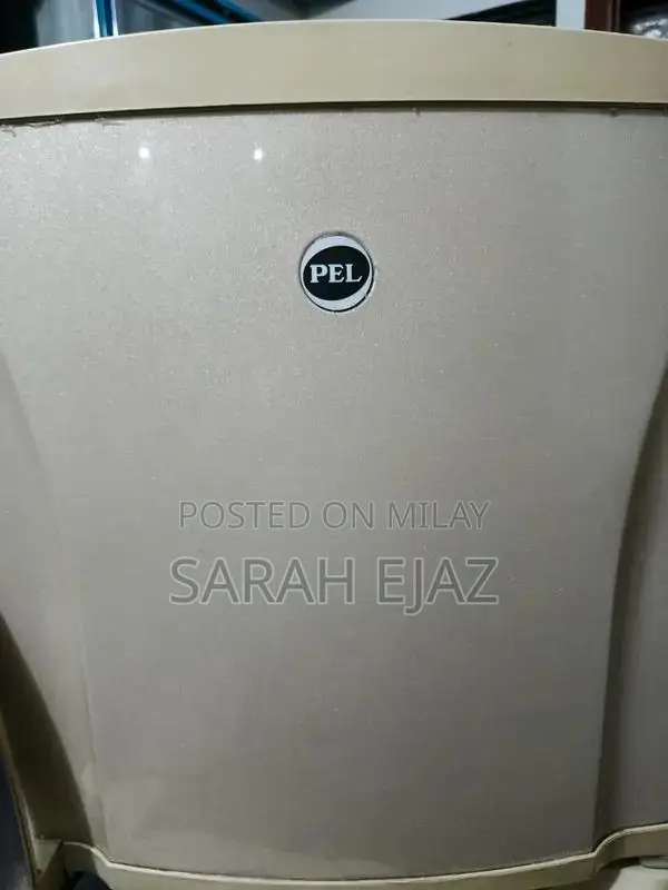 PEL Refrigerator with Excellent Cooling Performance