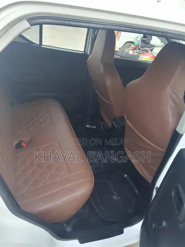 Alto Compact Car with Clean Interior and Modern Features
