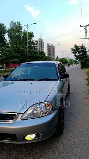 Honda Civic 2000 EXI Sedan - Well Maintained Family Car