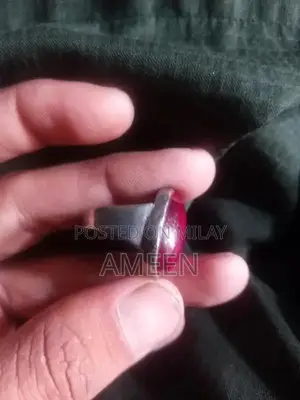 Vintage Silver Yaqoot Stone Ring - Traditional Chandi Jewelry