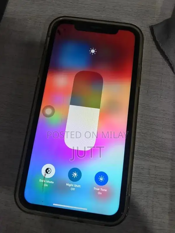 Factory Unlocked iPhone XR with Minor Screen Imperfection