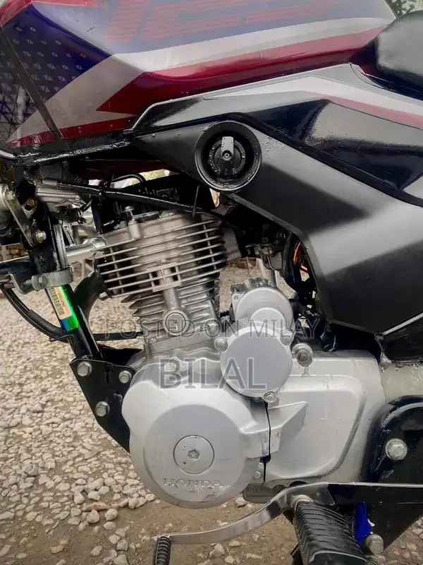 Honda CB 125F Motorcycle - Excellent Condition, 2022 Model