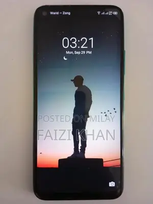 Powerful Smartphone with Large Memory and High Performance