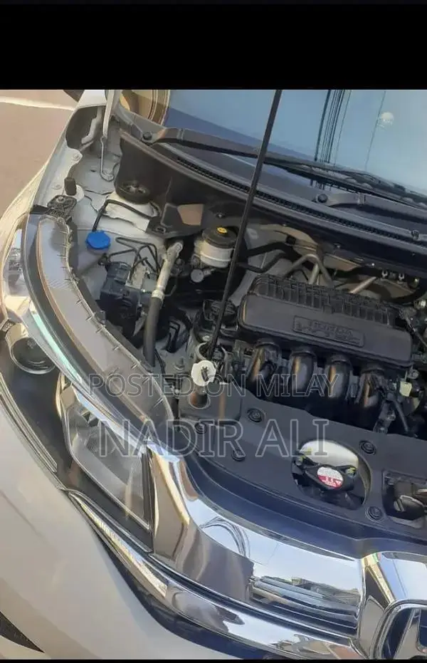 2019 Honda BR-V Compact SUV - Low Mileage Family Vehicle