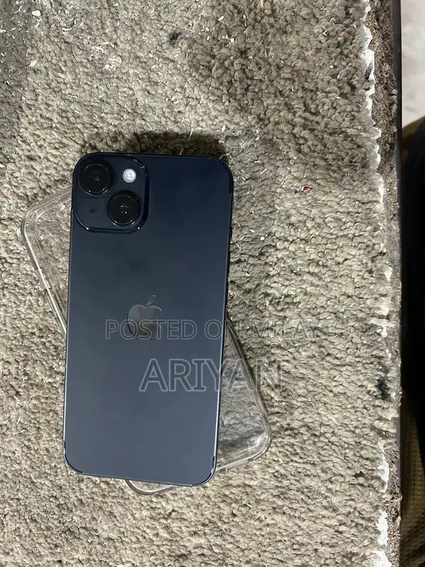 Refurbished Apple Smartphone with High Battery Health