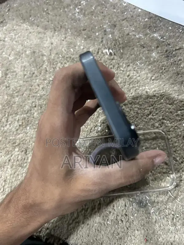 Refurbished Apple Smartphone with High Battery Health