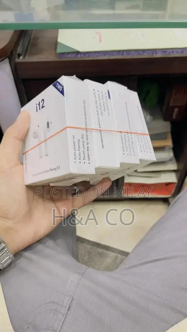 i12 TWS Bluetooth Wireless Earbuds with Touch Control