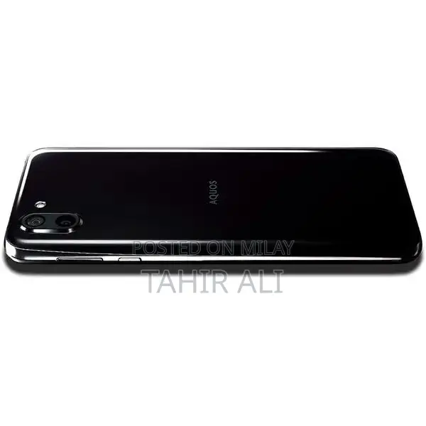 Premium Compact Smartphone with Excellent Camera Performance