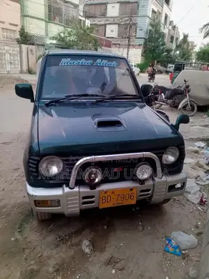 Mitsubishi Mini Pajero 4x4 SUV - Compact Off-Road Vehicle