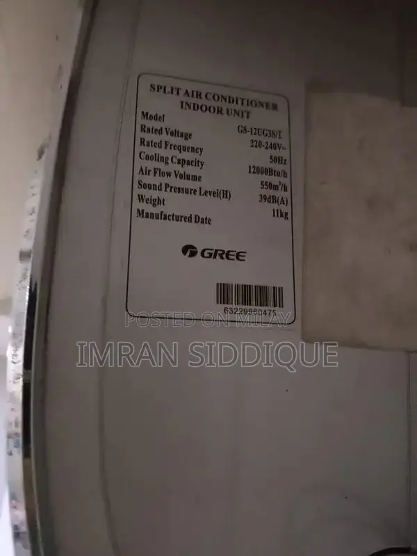 Compact Humidifier with Multiple Features