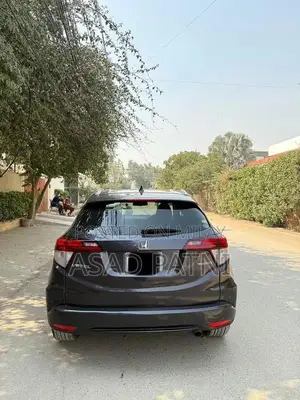 Honda Vezel Compact SUV 2014-2019 Z Package