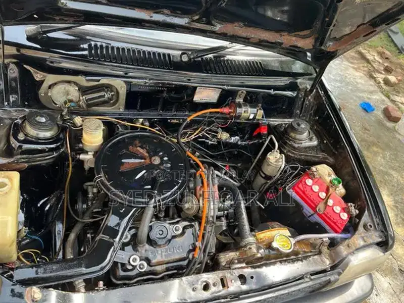 Suzuki Mehran VX 2012 Sedan - Well Maintained Vehicle