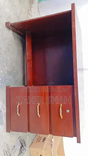 Modern Office Table - Clean and Ready to Use